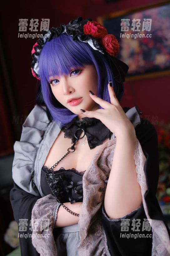 MiMi Chan MiMi Chan的黑丝福利图集——刚开始没注意,结果…啧啧。